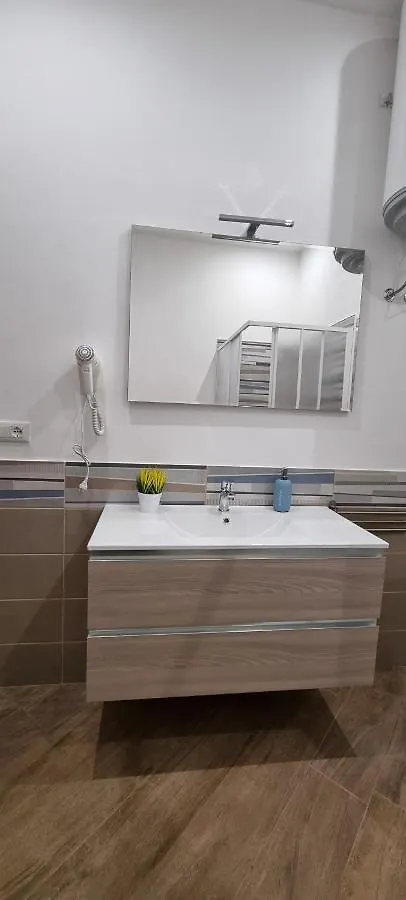 Appartamento Christian Guest House Terrasini Italia